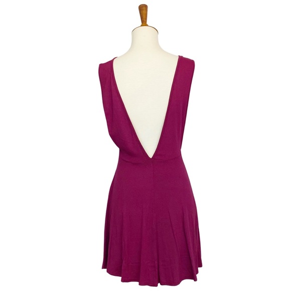 Cranberry Red Sleeveless Mini Dress with Open Back - Picture 11 of 15